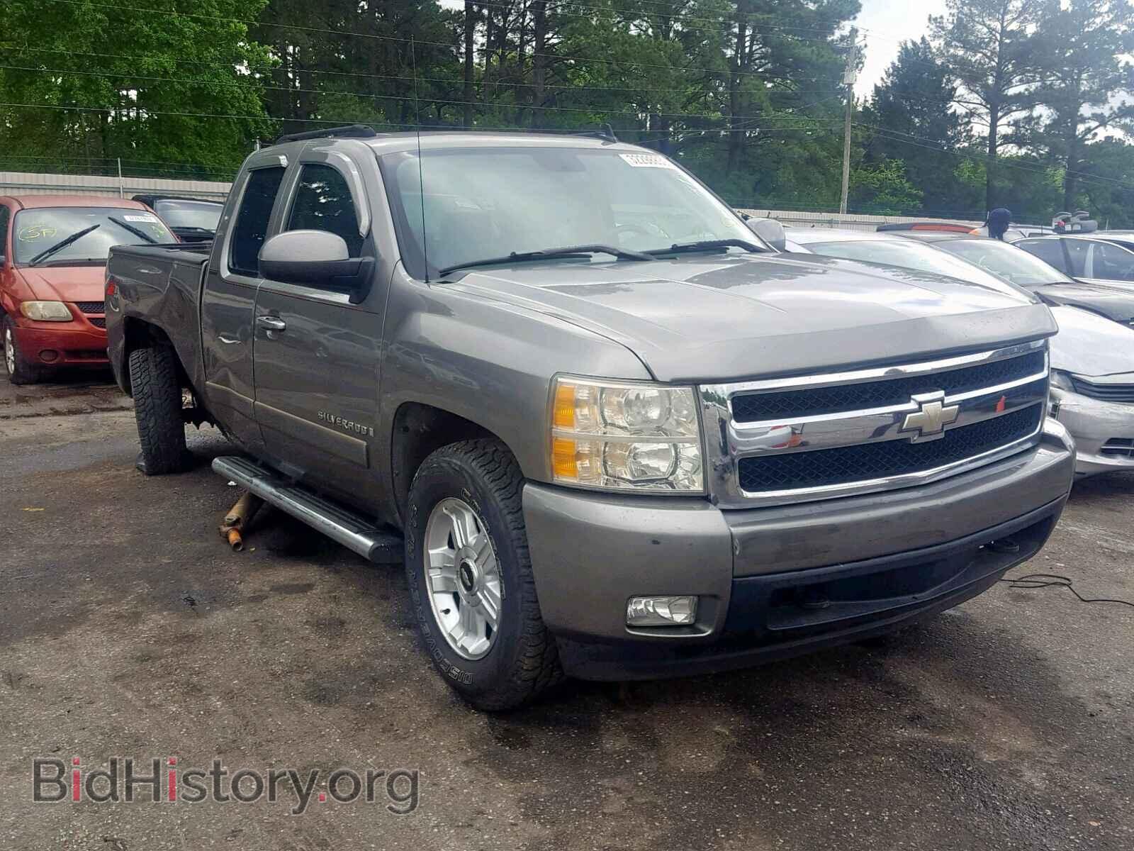 Фотография 1GCEK19067Z505913 - CHEVROLET SILVERADO 2007