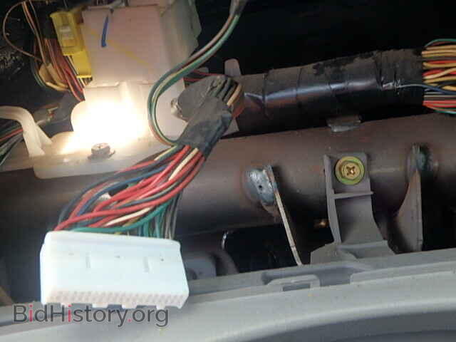 2003 TOYOTA COROLLA - VIN: 1NXBR32E33Z140691 - Фото 8
