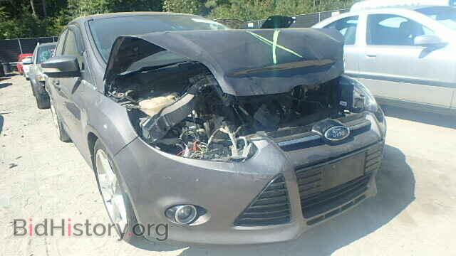 Photo 1FAHP3N29CL205092 - FORD FOCUS 2012