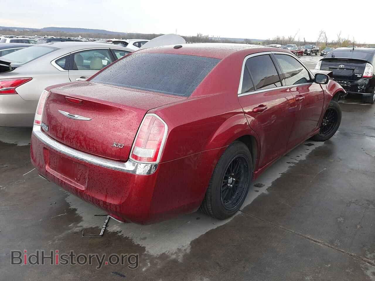 2013 CHRYSLER 300 - VIN: 2C3CCAAG0DH630435 - Фото 4