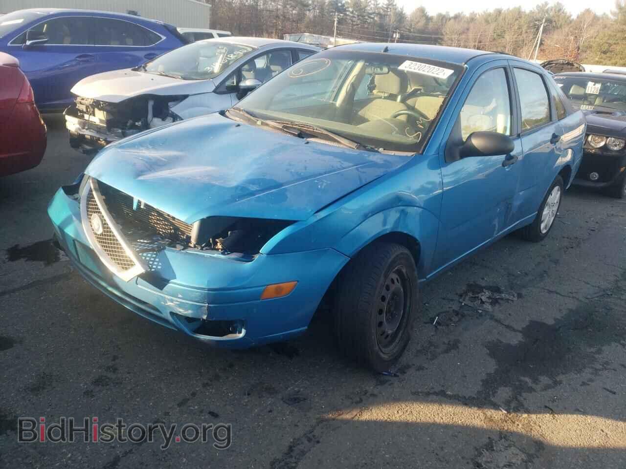2007 FORD FOCUS - VIN: 1FAHP34N87W231005 - Фото 2