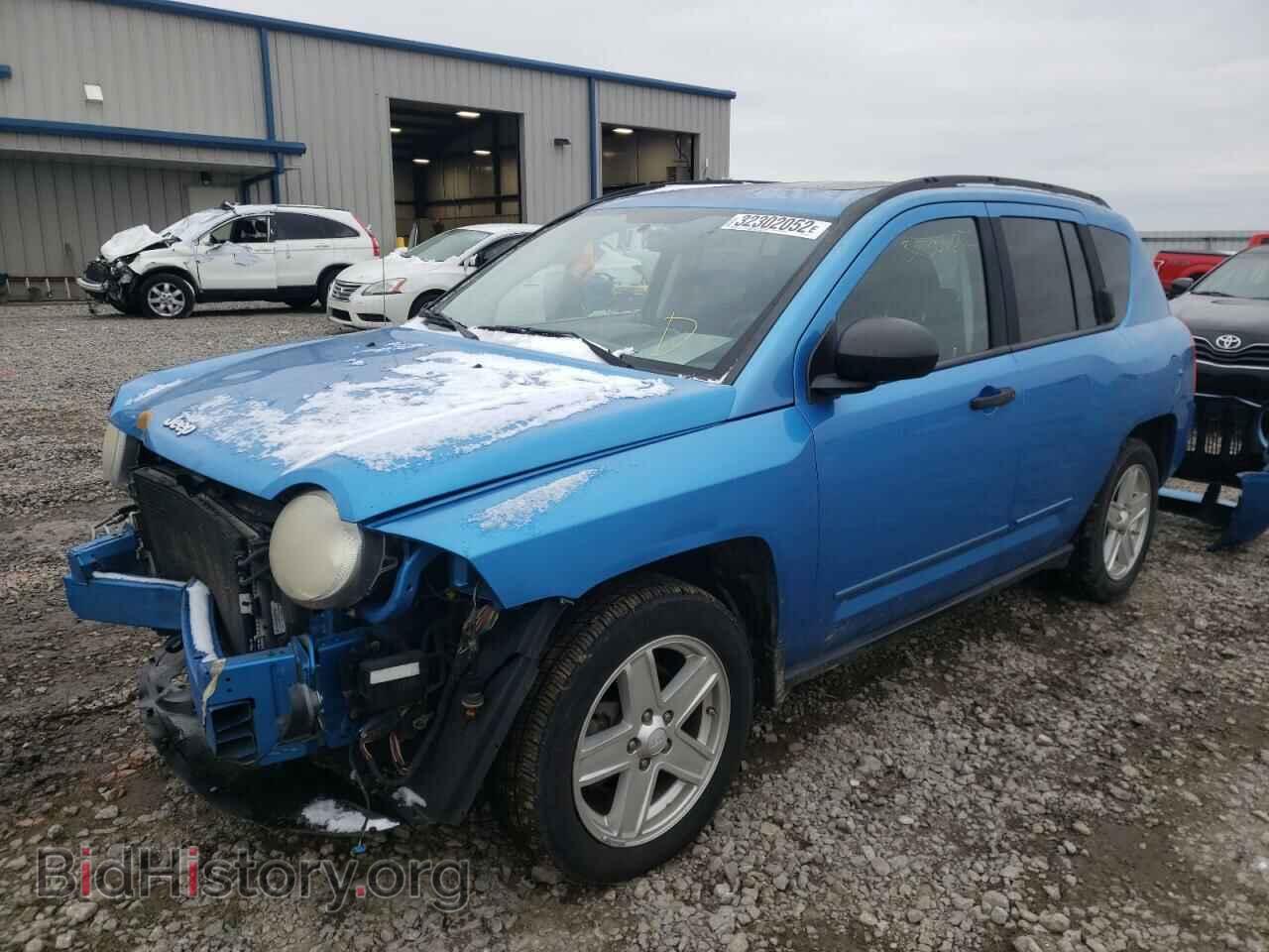 2008 JEEP COMPASS - VIN: 1J8FT47W68D792493 - Фото 2