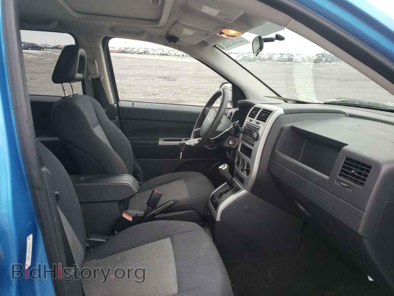2008 JEEP COMPASS - VIN: 1J8FT47W68D792493 - Фото 5