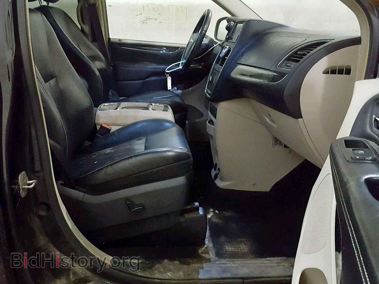 2011 CHRYSLER TOWN & COU - VIN: 2A4RR8DG2BR714508 - Фото 5