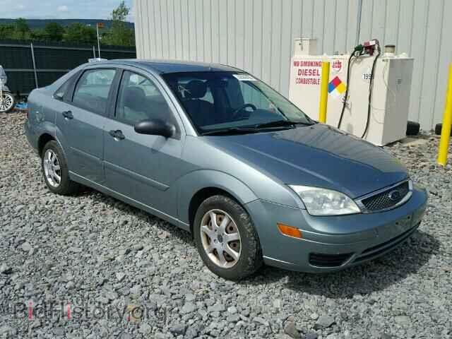 Photo 1FAFP34N35W259640 - FORD FOCUS 2005