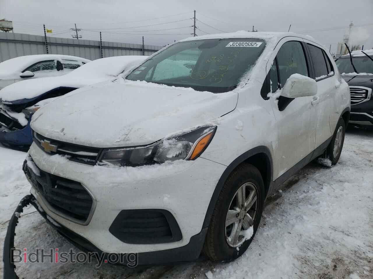 2019 CHEVROLET TRAX - VIN: 3GNCJKSB3KL279865 - Фото 2