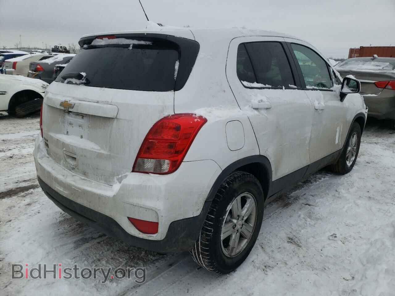 2019 CHEVROLET TRAX - VIN: 3GNCJKSB3KL279865 - Фото 4
