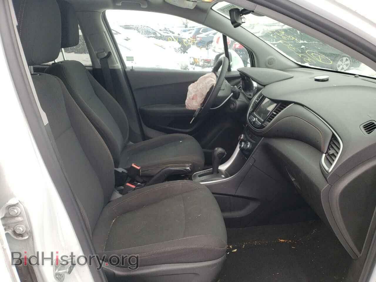 2019 CHEVROLET TRAX - VIN: 3GNCJKSB3KL279865 - Фото 5