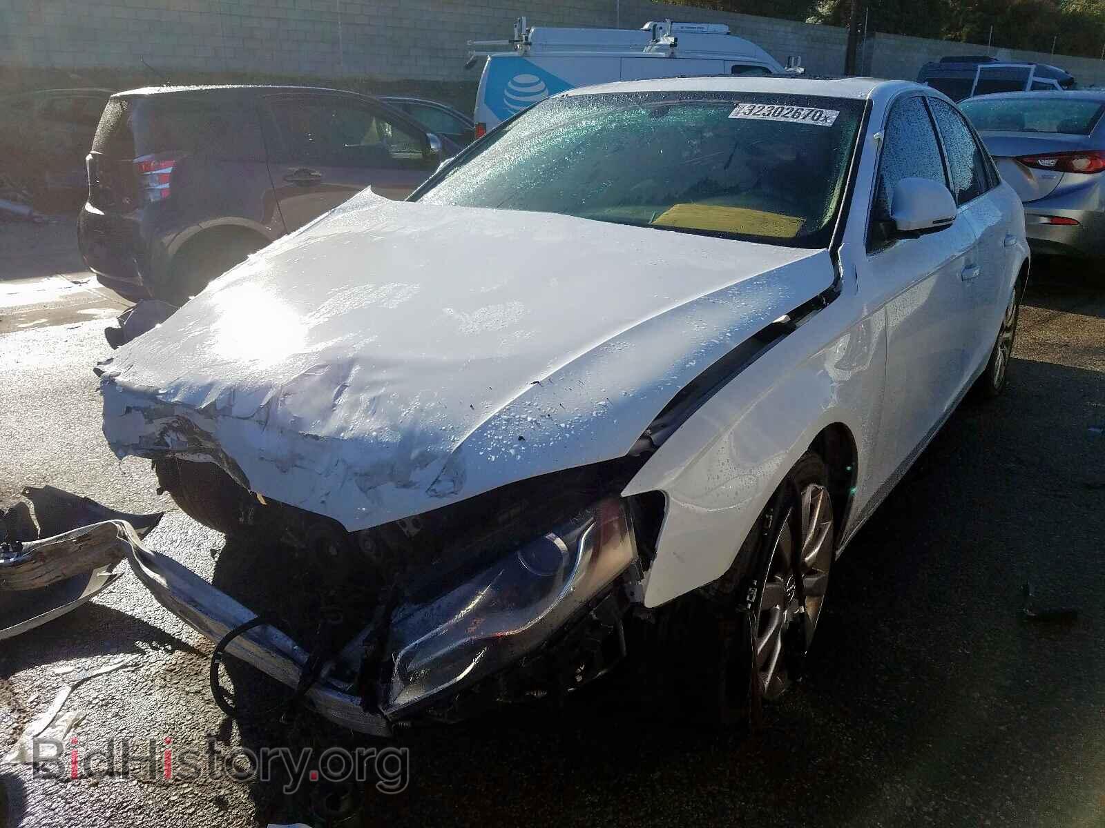 2009 AUDI A4 - VIN: WAUSF78K99A100219 - Фото 2