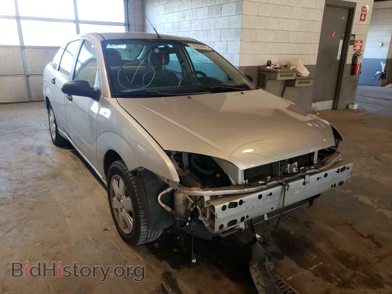Фотография 1FAFP34N36W252060 - FORD FOCUS 2006
