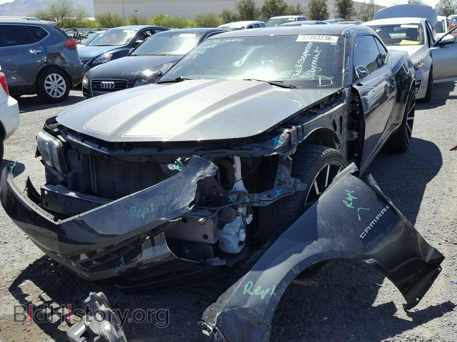 2013 CHEVROLET CAMARO - VIN: 2G1FA1E33D9211133 - Фото 2