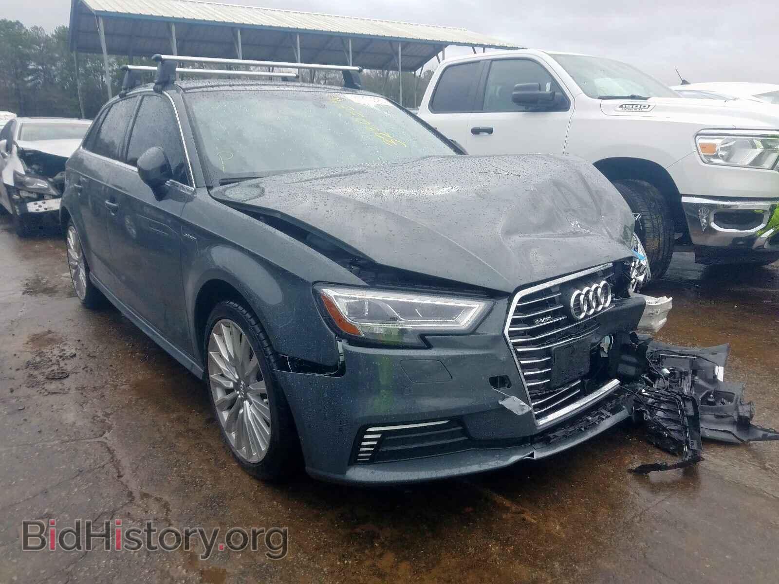 Фотография WAUTPBFF0HA036211 - AUDI A3 2017