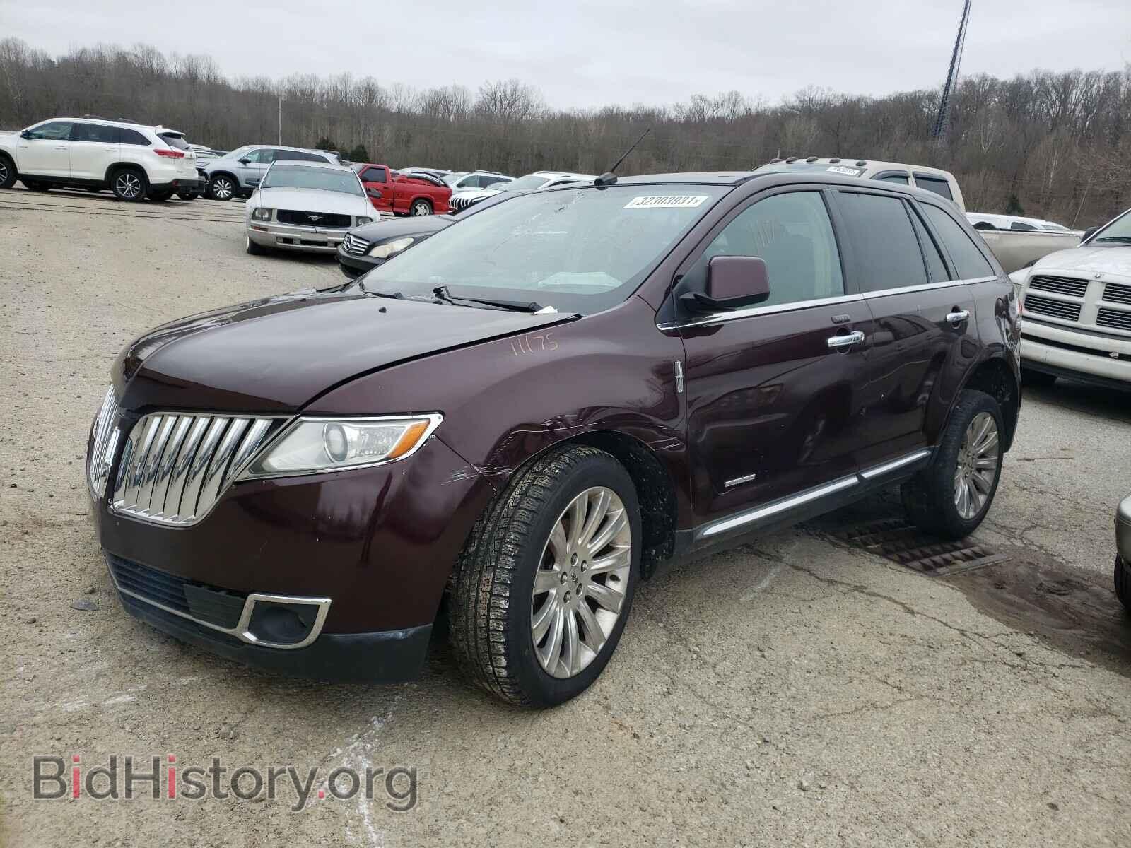2011 LINCOLN MKX - VIN: 2LMDJ8JK4BBJ08233 - Фото 2