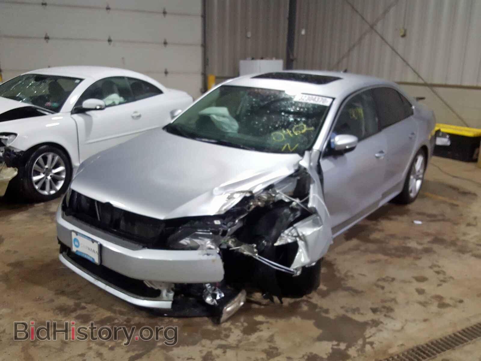 2013 VOLKSWAGEN PASSAT - VIN: 1VWCN7A39DC050462 - Фото 2