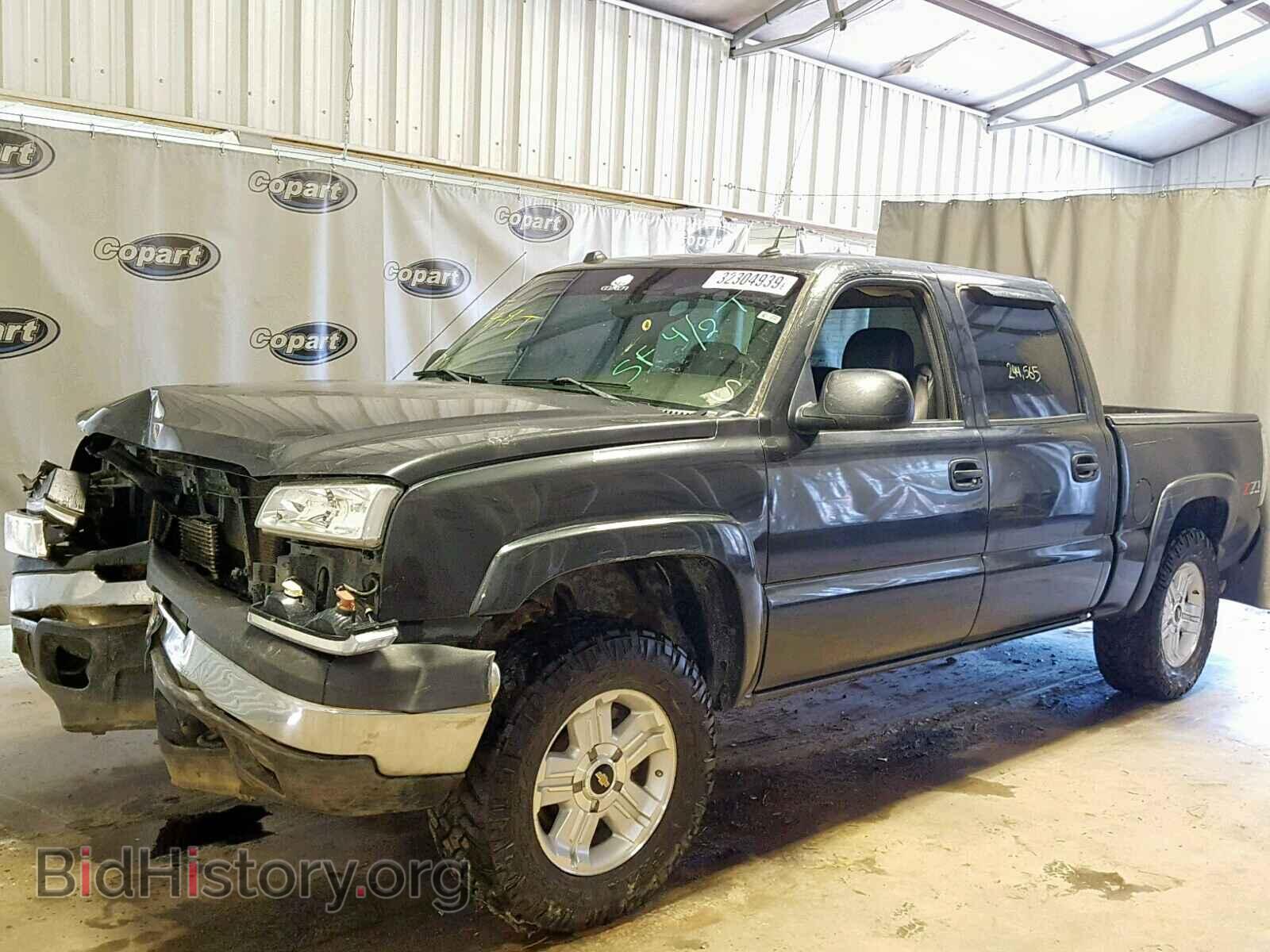 2005 CHEVROLET SILVERADO - VIN: 2GCEK13T551281395 - Фото 2