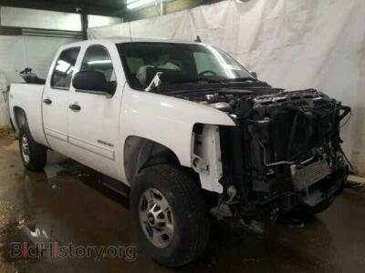 2013 Chevrolet SILVERADO, white — VIN 1GC1KXE87DF139244, Copart