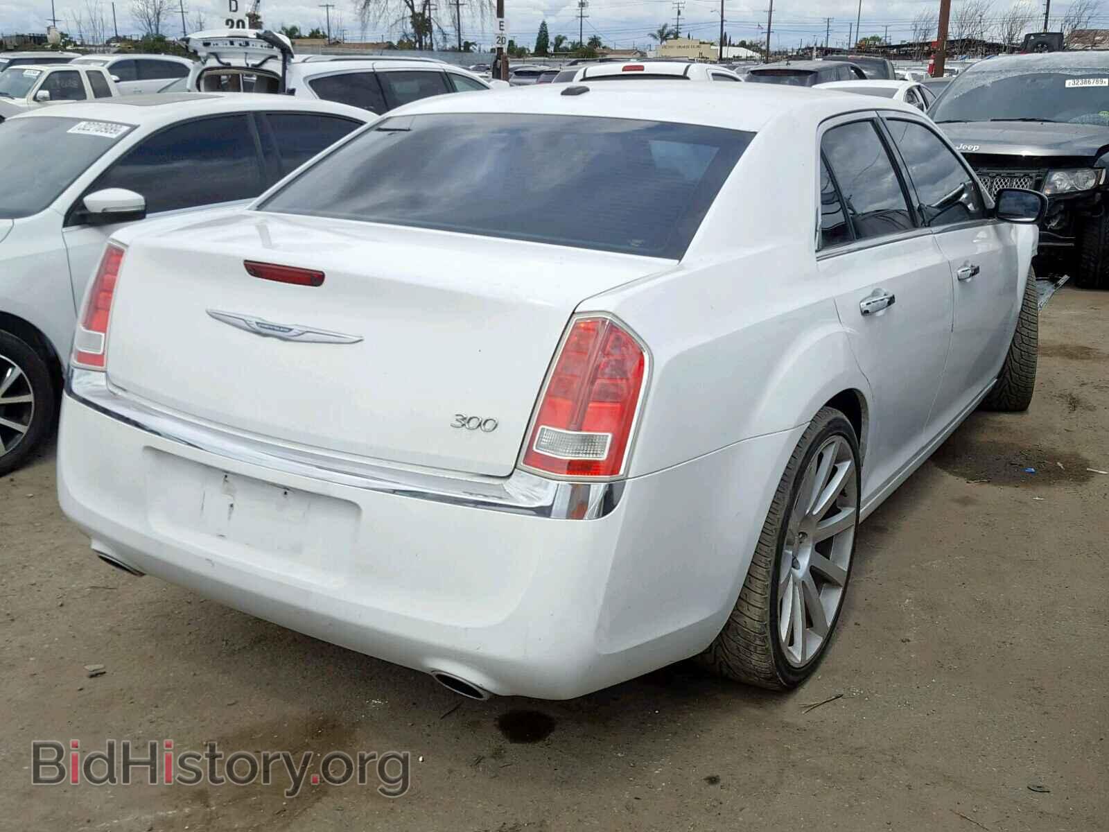 2011 CHRYSLER 300 - VIN: 2C3CA5CG7BH583170 - Фото 4