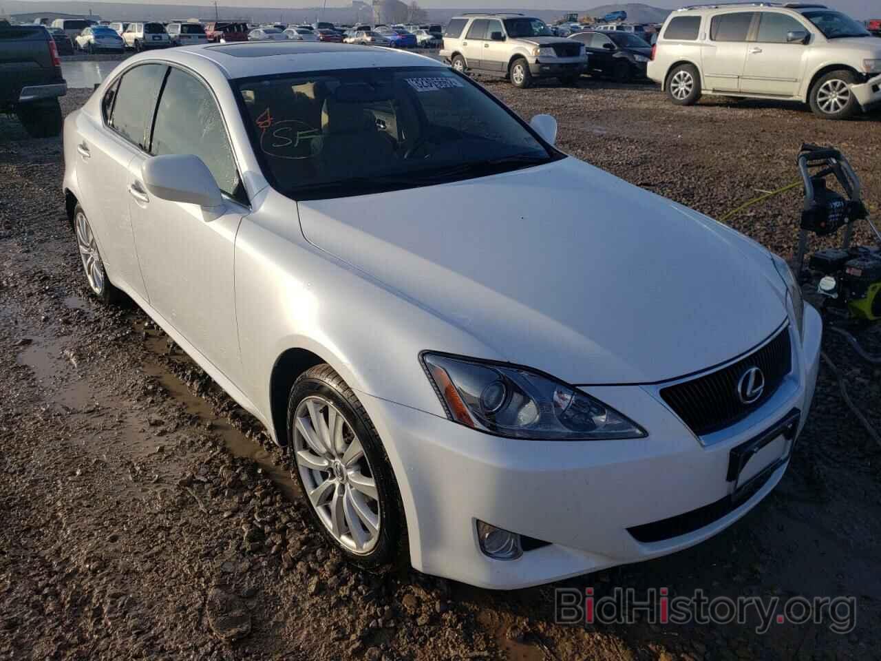 Photo JTHCK262772011490 - LEXUS IS 2007