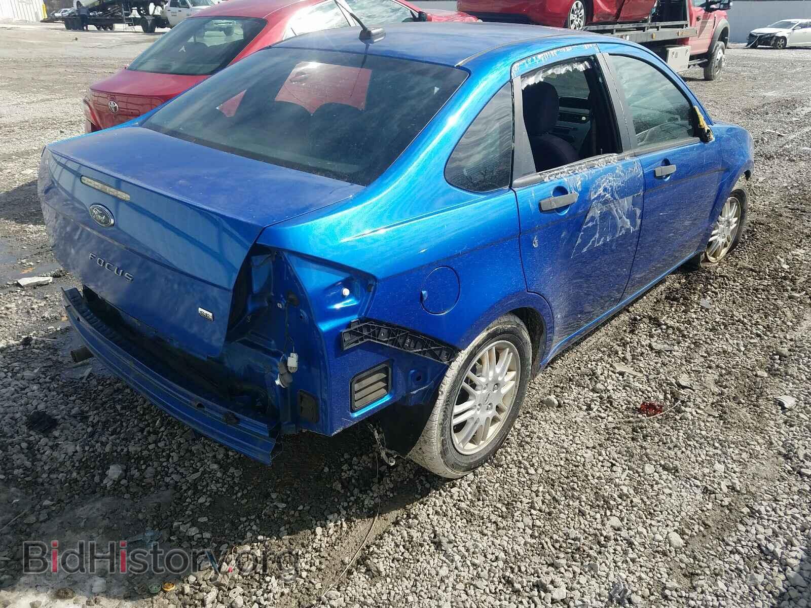 2011 FORD FOCUS - VIN: 1FAHP3FN2BW188951 - Фото 4