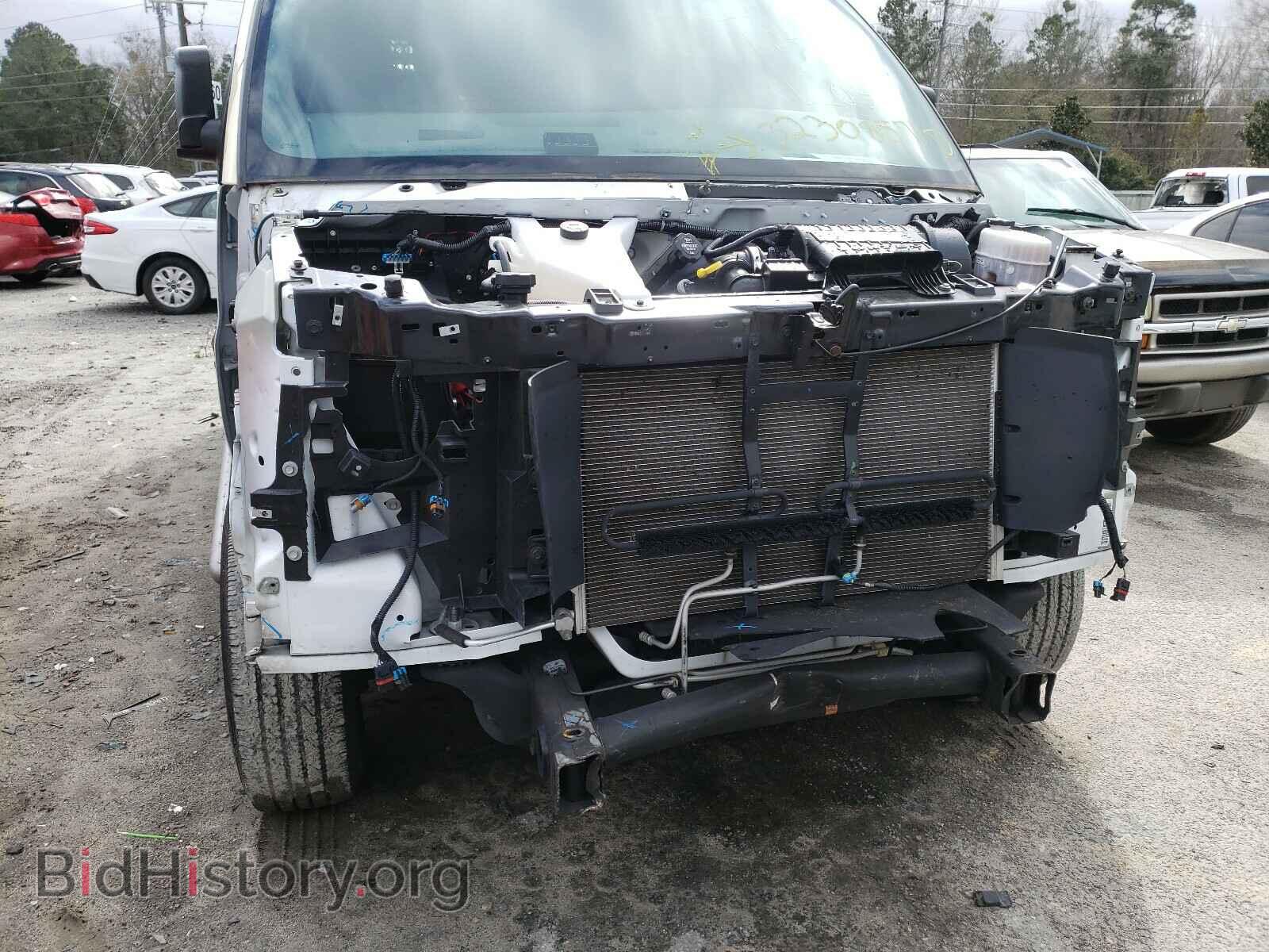 2019 CHEVROLET EXPRESS - VIN: 1GCWGAFG3K1370274 - Фото 9