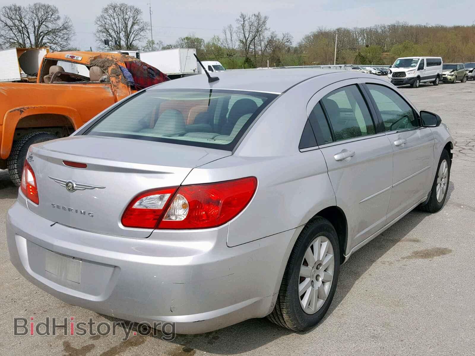 2008 CHRYSLER SEBRING - VIN: 1C3LC46KX8N211861 - Фото 4