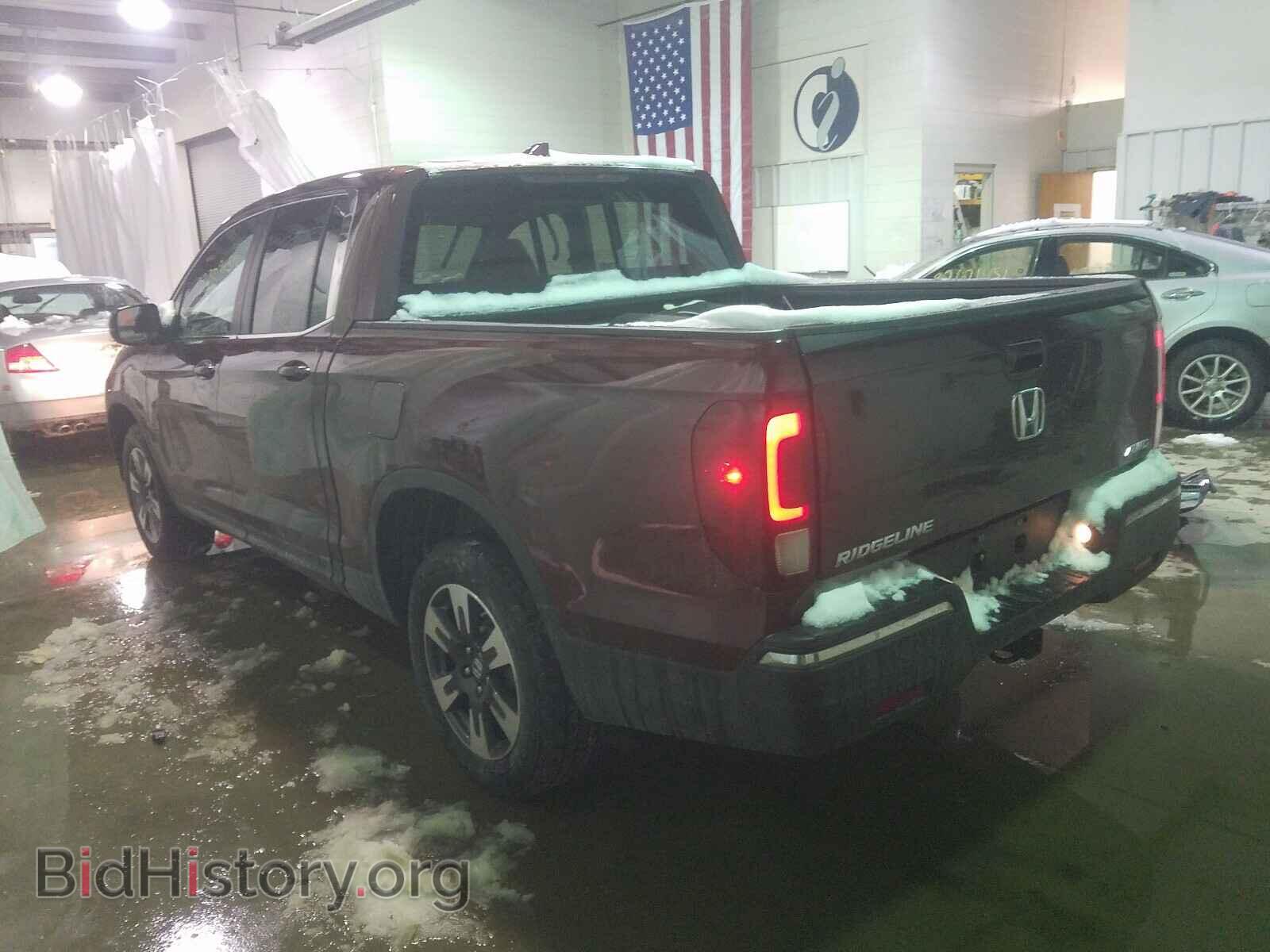 2019 HONDA RIDGELINE - VIN: 5FPYK3F50KB041693 - Фото 3