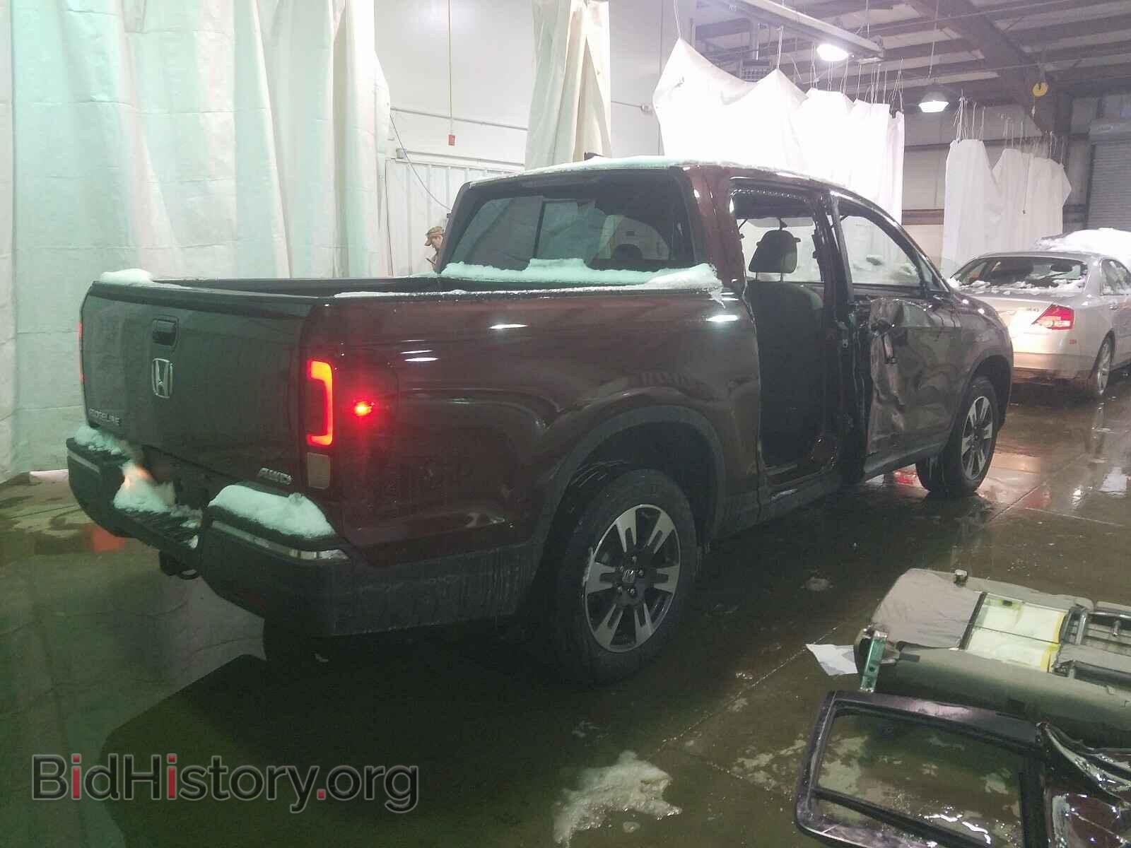 2019 HONDA RIDGELINE - VIN: 5FPYK3F50KB041693 - Фото 4