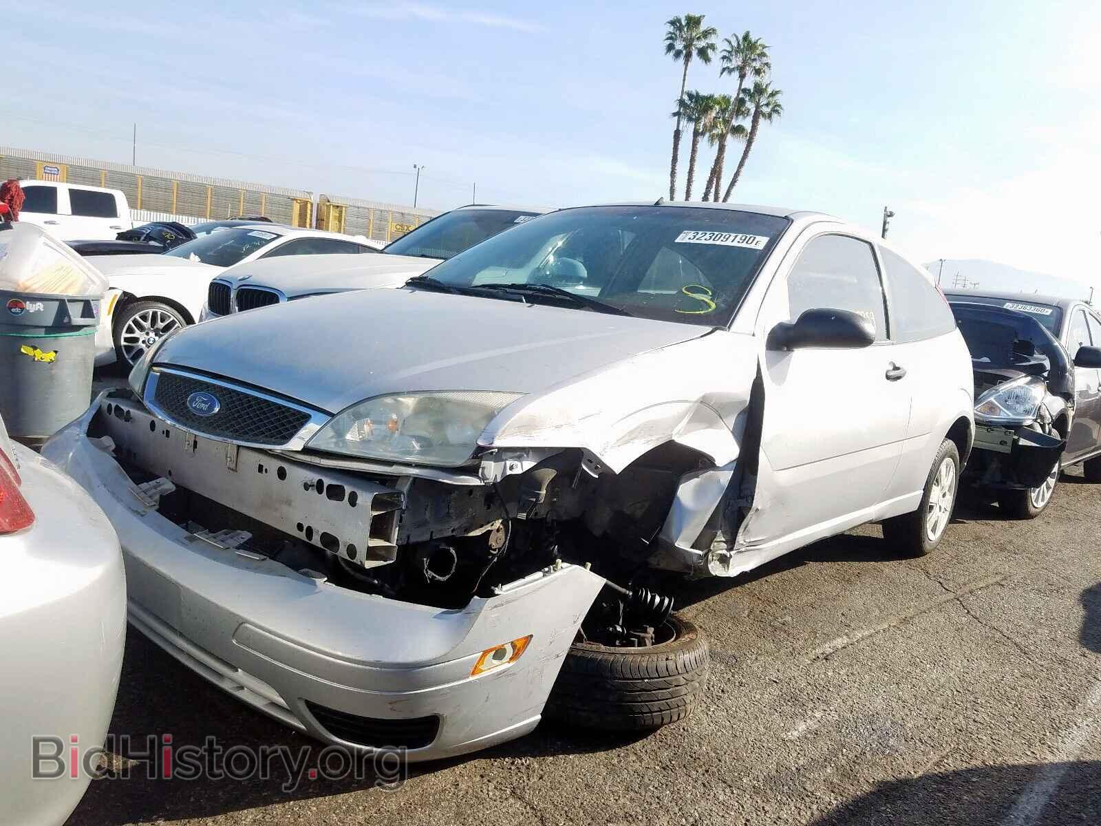 2007 FORD FOCUS - VIN: 1FAFP31N07W268402 - Photo 2
