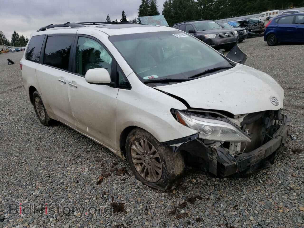Photo 5TDYK3DC9FS624176 - TOYOTA SIENNA 2015
