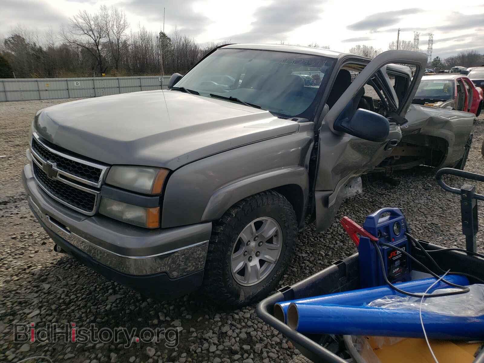 2006 CHEVROLET SILVERADO - VIN: 1GCEK19B66Z241978 - Фото 2
