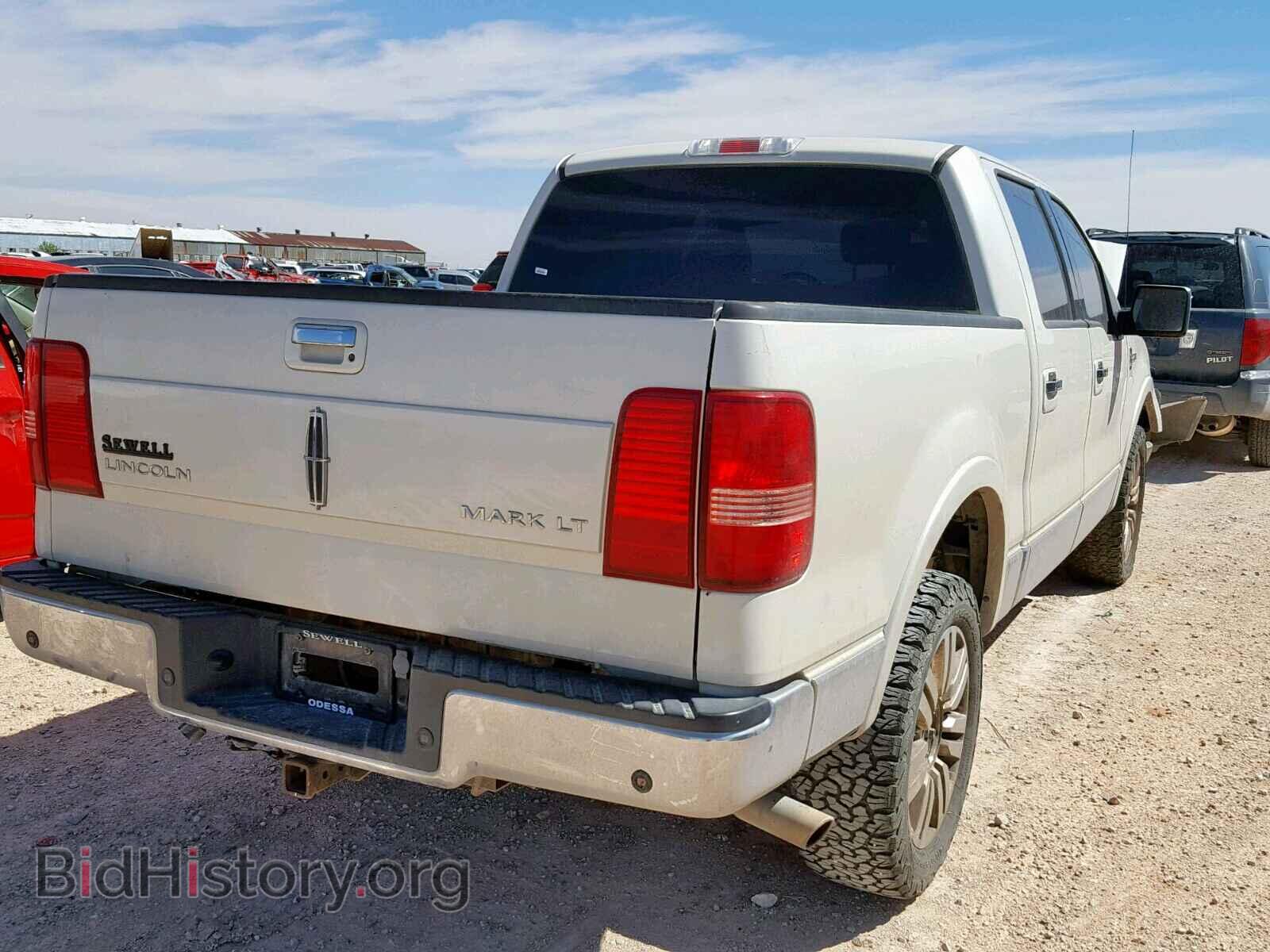 2006 LINCOLN MARK LT - VIN: 5LTPW18596FJ22927 - Фото 4