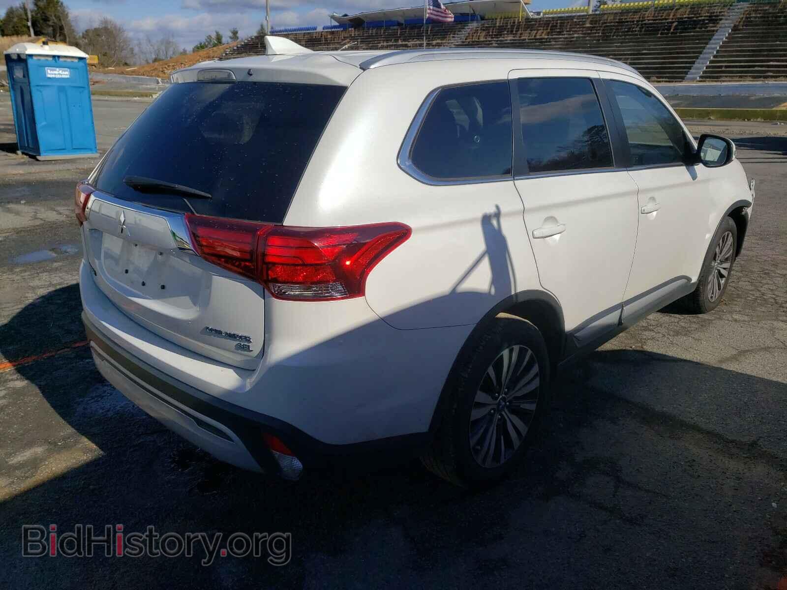 2019 MITSUBISHI OUTLANDER - VIN: JA4AD3A30KZ036671 - Фото 4