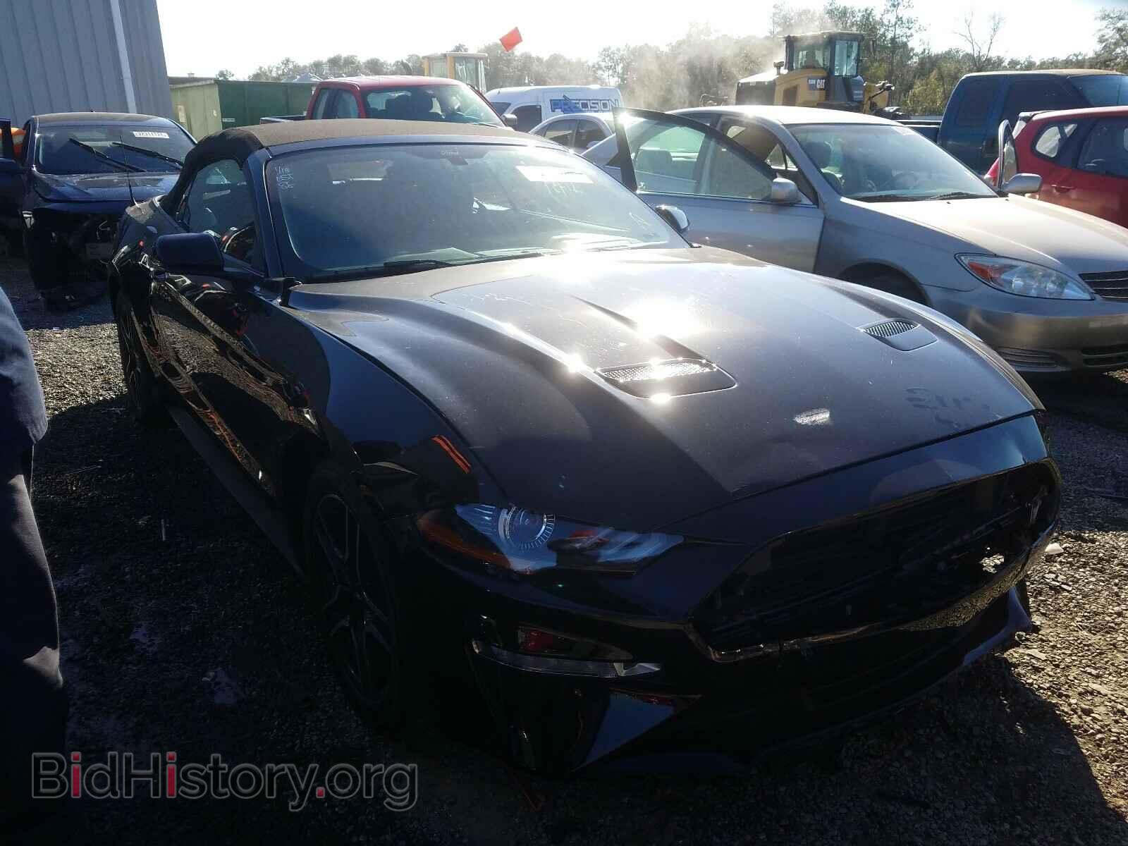 Photo 1FATP8UH7L5137151 - FORD MUSTANG 2020