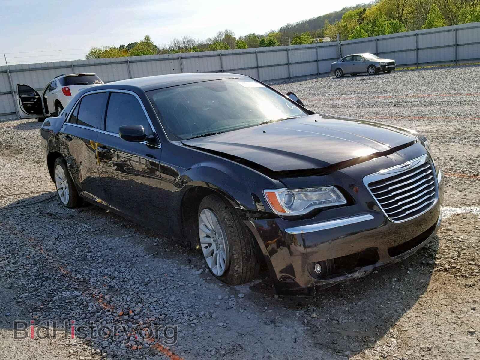 Фотография 2C3CCAAG8EH140858 - CHRYSLER 300 2014