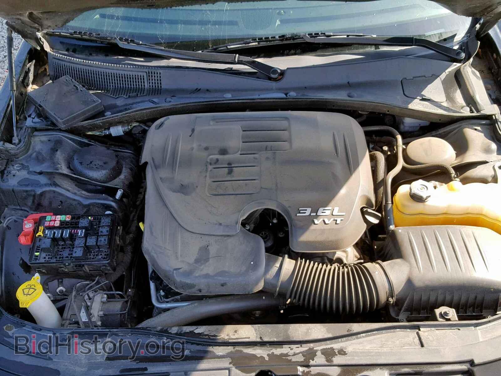 2014 CHRYSLER 300 - VIN: 2C3CCAAG8EH140858 - Фото 7