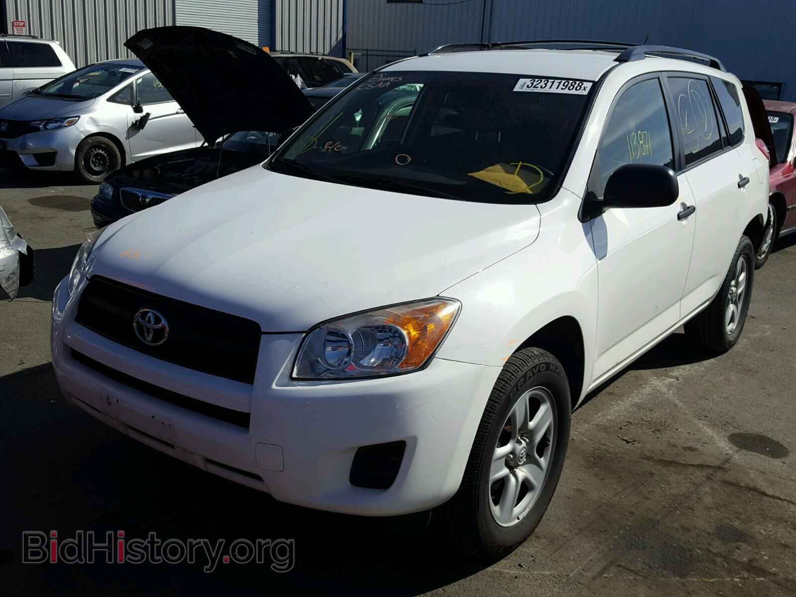 2011 TOYOTA RAV4 - VIN: 2T3BF4DV0BW094898 - Фото 2