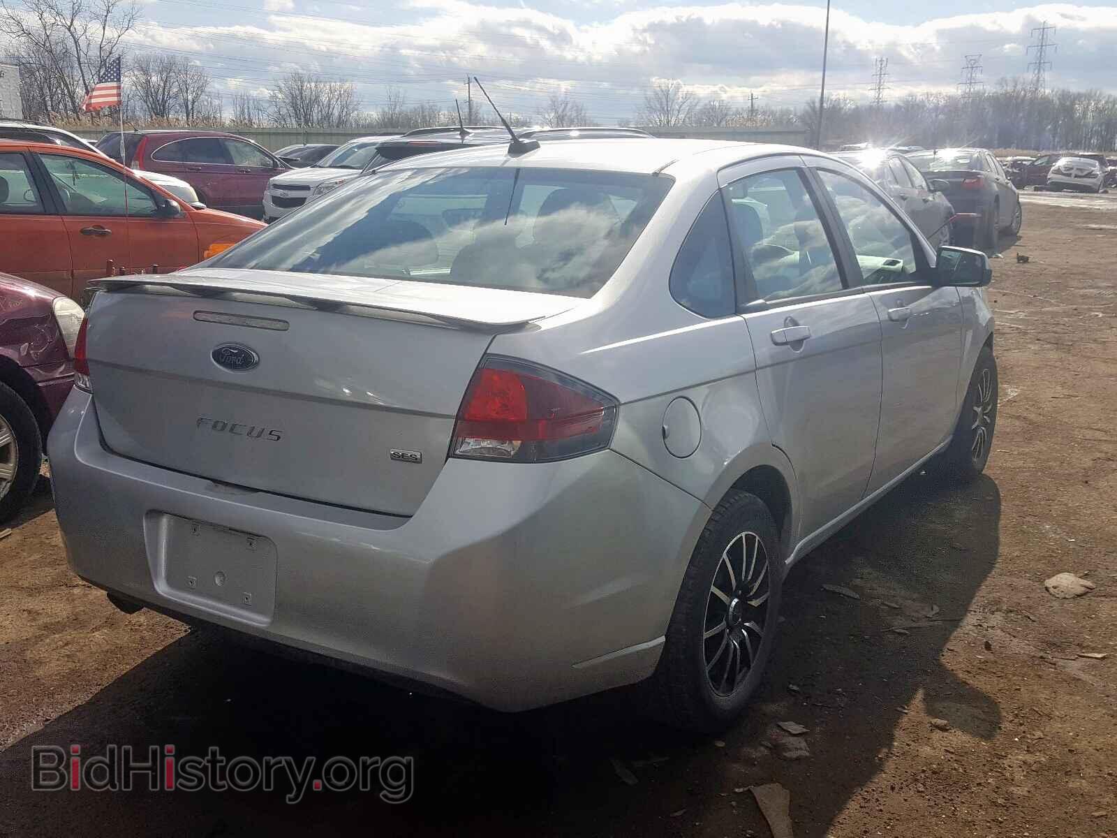 2010 FORD FOCUS - VIN: 1FAHP3GN9AW192346 - Фото 4