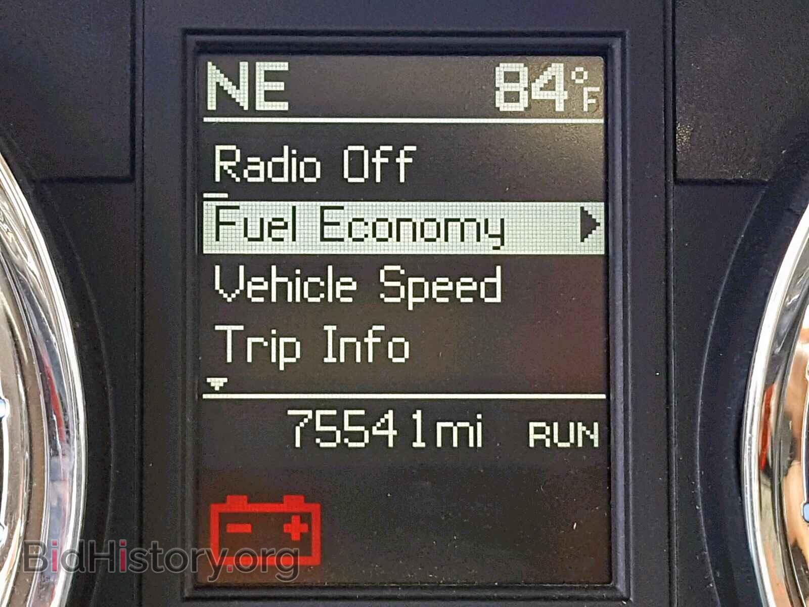 2015 CHRYSLER TOWN & COU - VIN: 2C4RC1BG2FR552306 - Фото 8