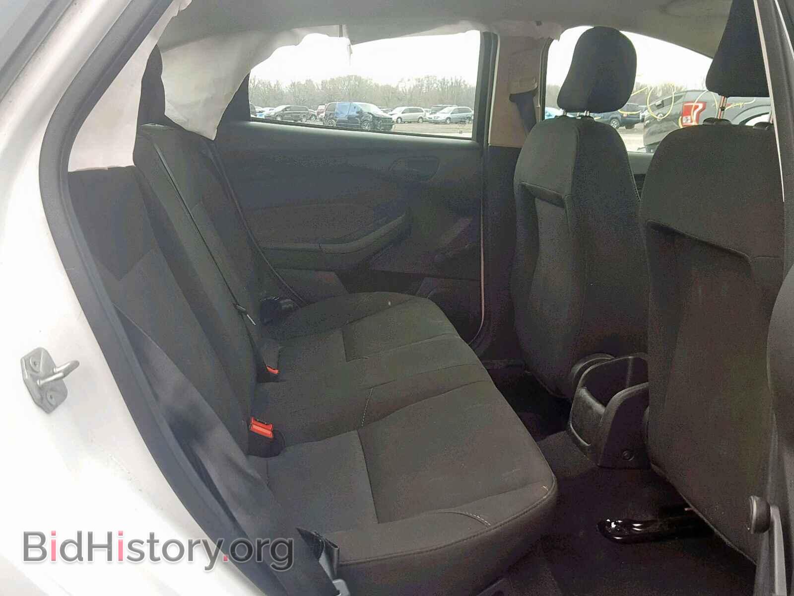 2017 FORD FOCUS - VIN: 1FADP3E25HL303588 - Photo 6