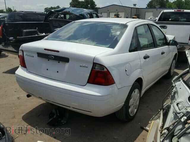 2005 FORD FOCUS - VIN: 1FAFP34N25W161084 - Фото 4