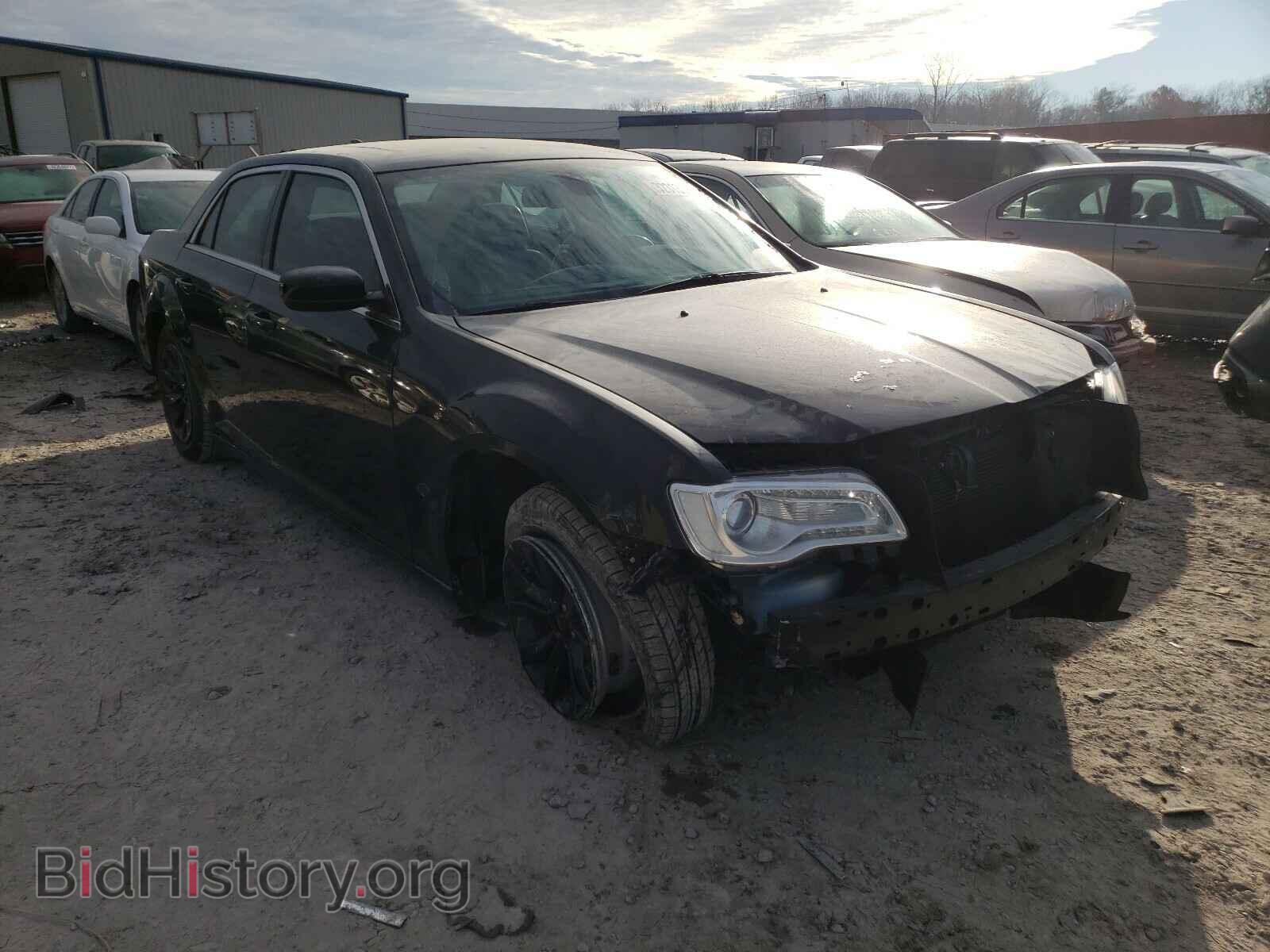 Фотография 2C3CCAAGXGH135566 - CHRYSLER 300 2016