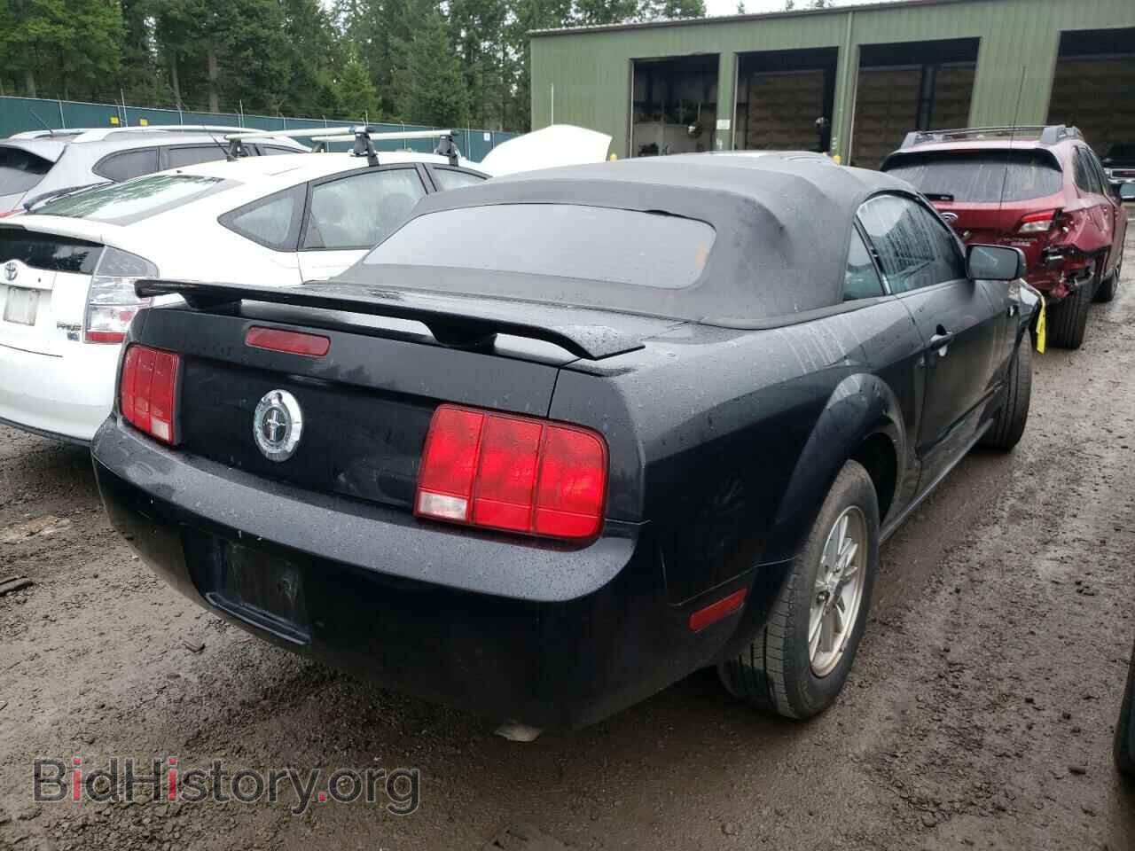 2006 FORD MUSTANG - VIN: 1ZVHT84N265111396 - Фото 4