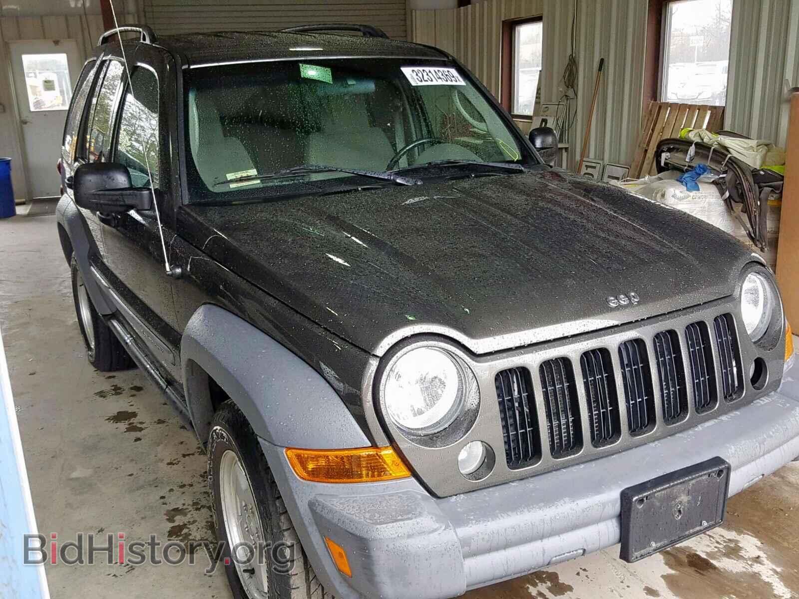 Фотография 1J4GL48K55W717480 - JEEP LIBERTY SP 2005
