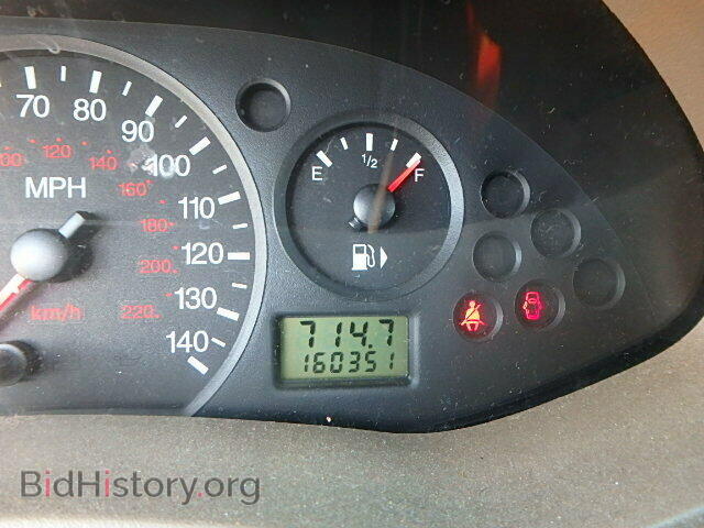 2005 FORD FOCUS - VIN: 1FAFP34N25W206301 - Фото 8