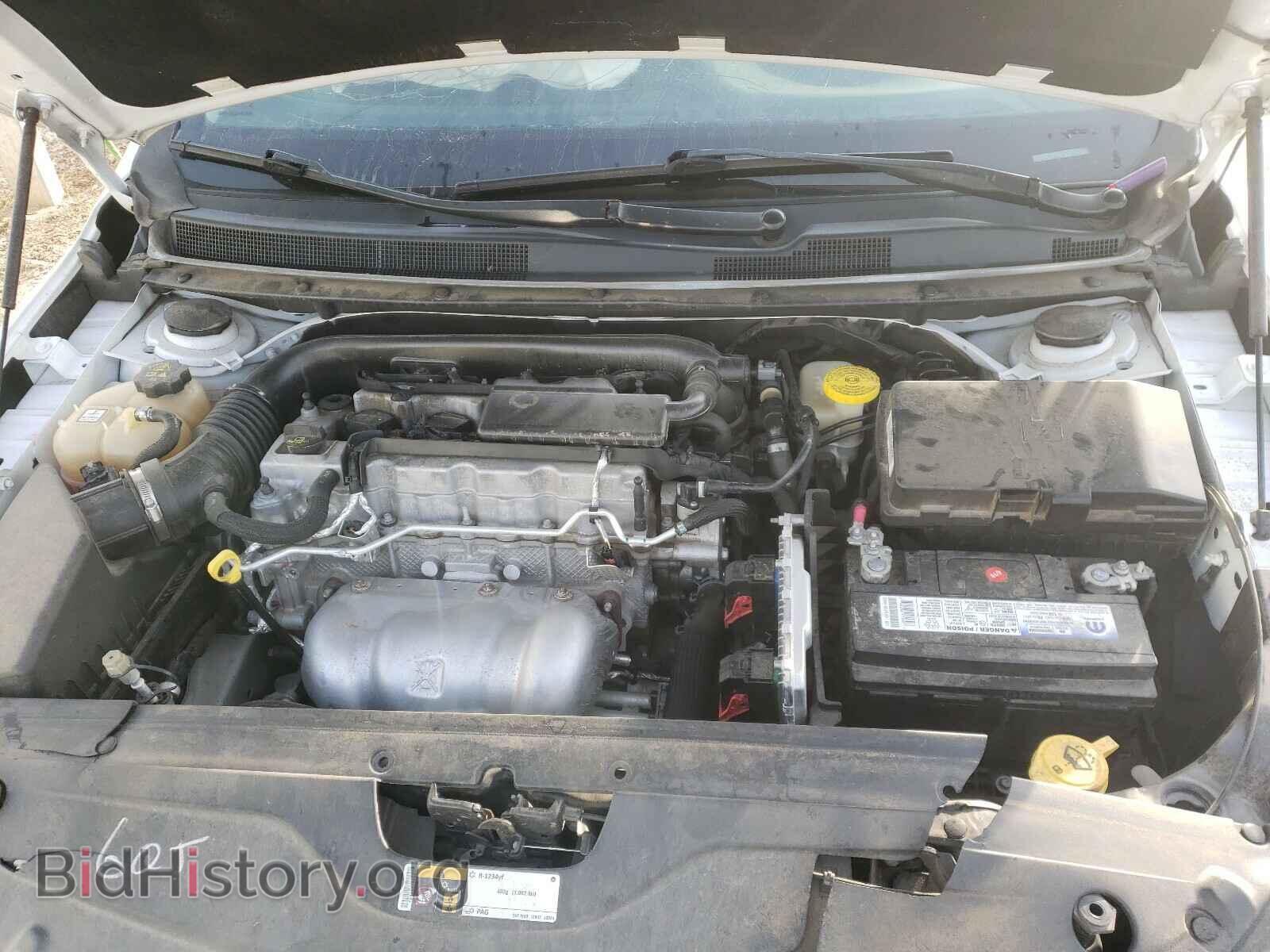 2016 CHRYSLER 200 - VIN: 1C3CCCAB9GN152964 - Фото 7