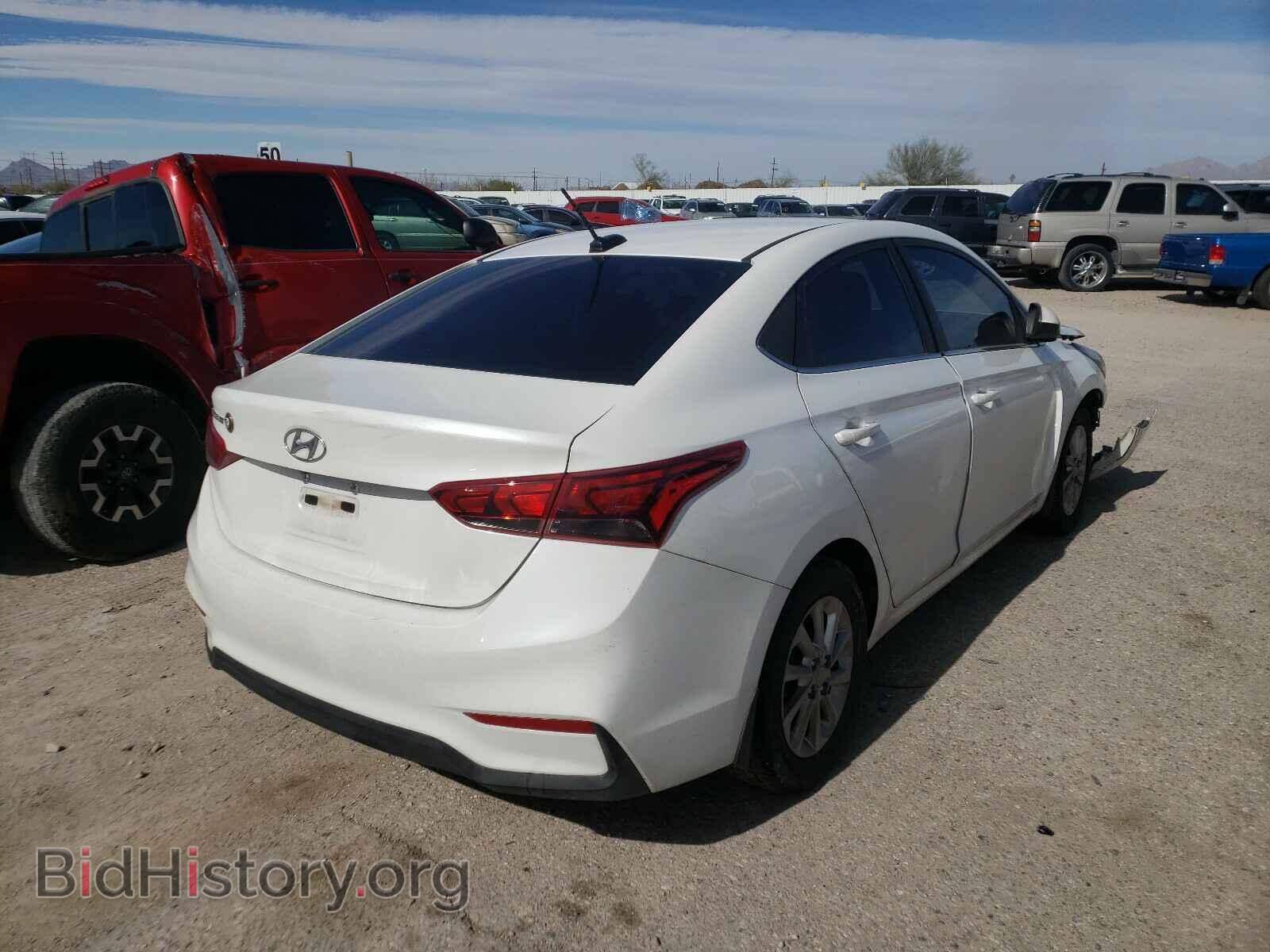 2019 HYUNDAI ACCENT - VIN: 3KPC24A39KE058447 - Фото 4