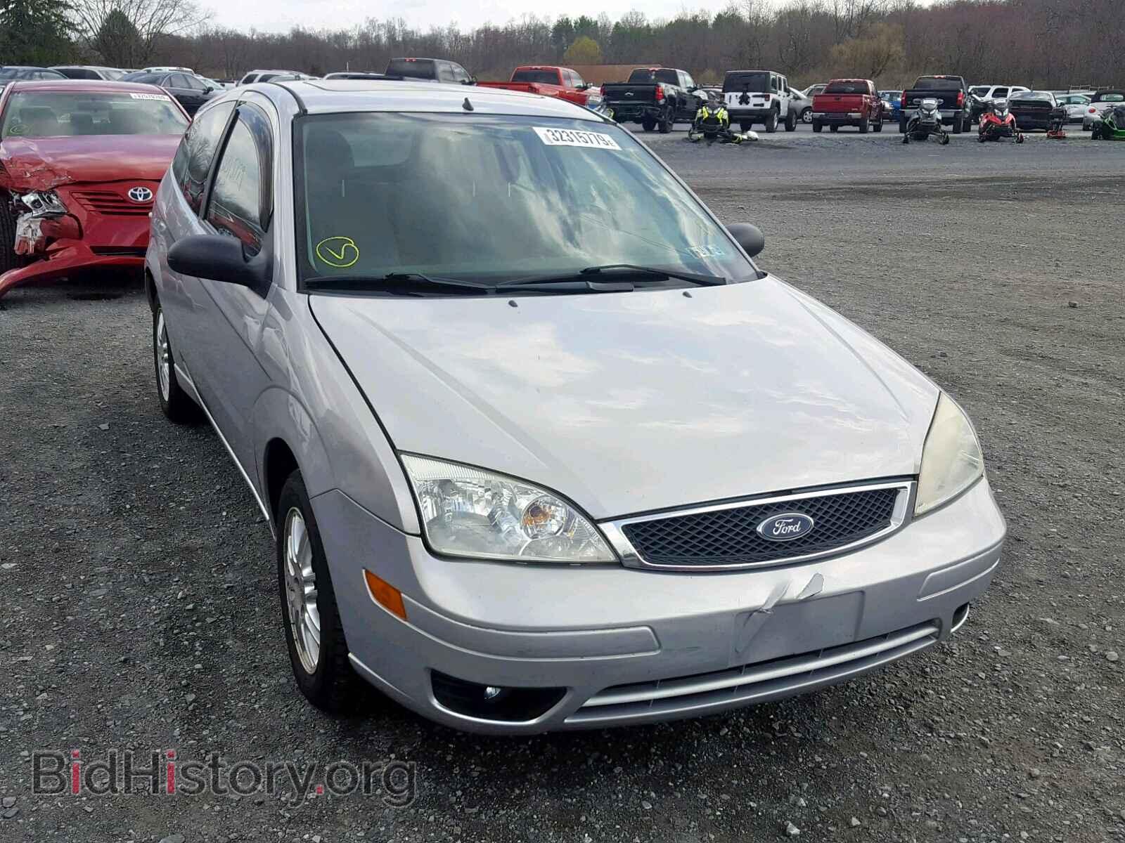 Photo 1FAFP31N57W196015 - FORD FOCUS 2007