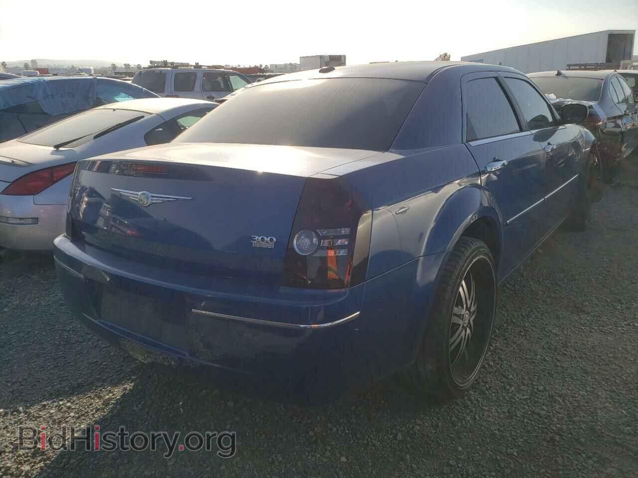 2010 CHRYSLER 300 - VIN: 2C3CA5CV9AH272899 - Фото 4