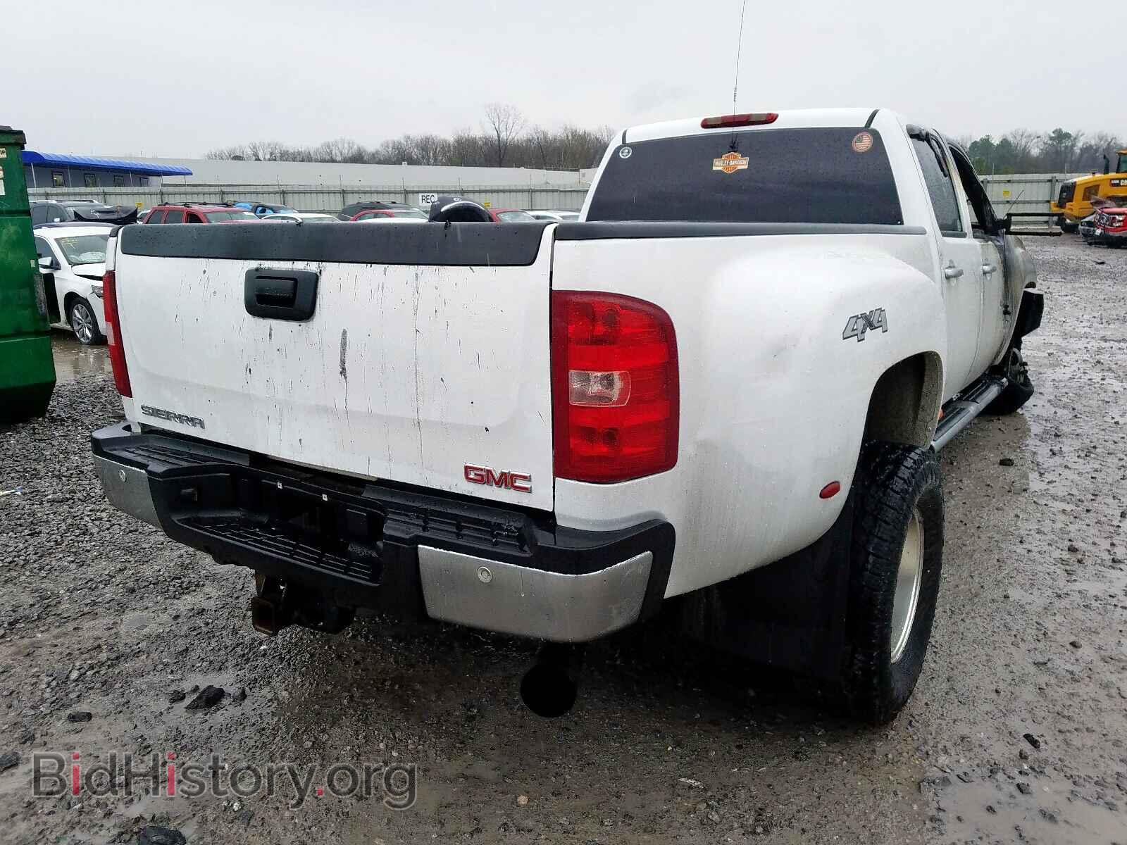 2013 GMC SIERRA - VIN: 1GT426C84DF142872 - Фото 4