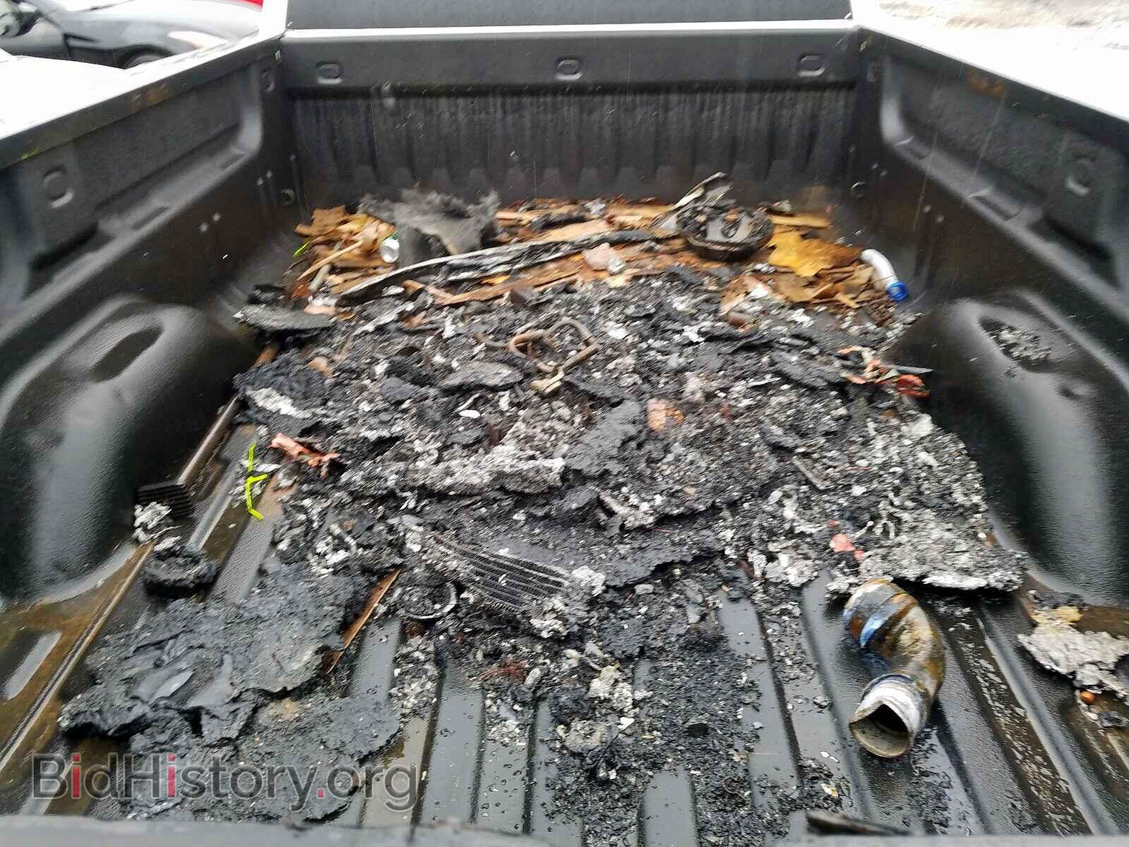 2013 GMC SIERRA - VIN: 1GT426C84DF142872 - Фото 9